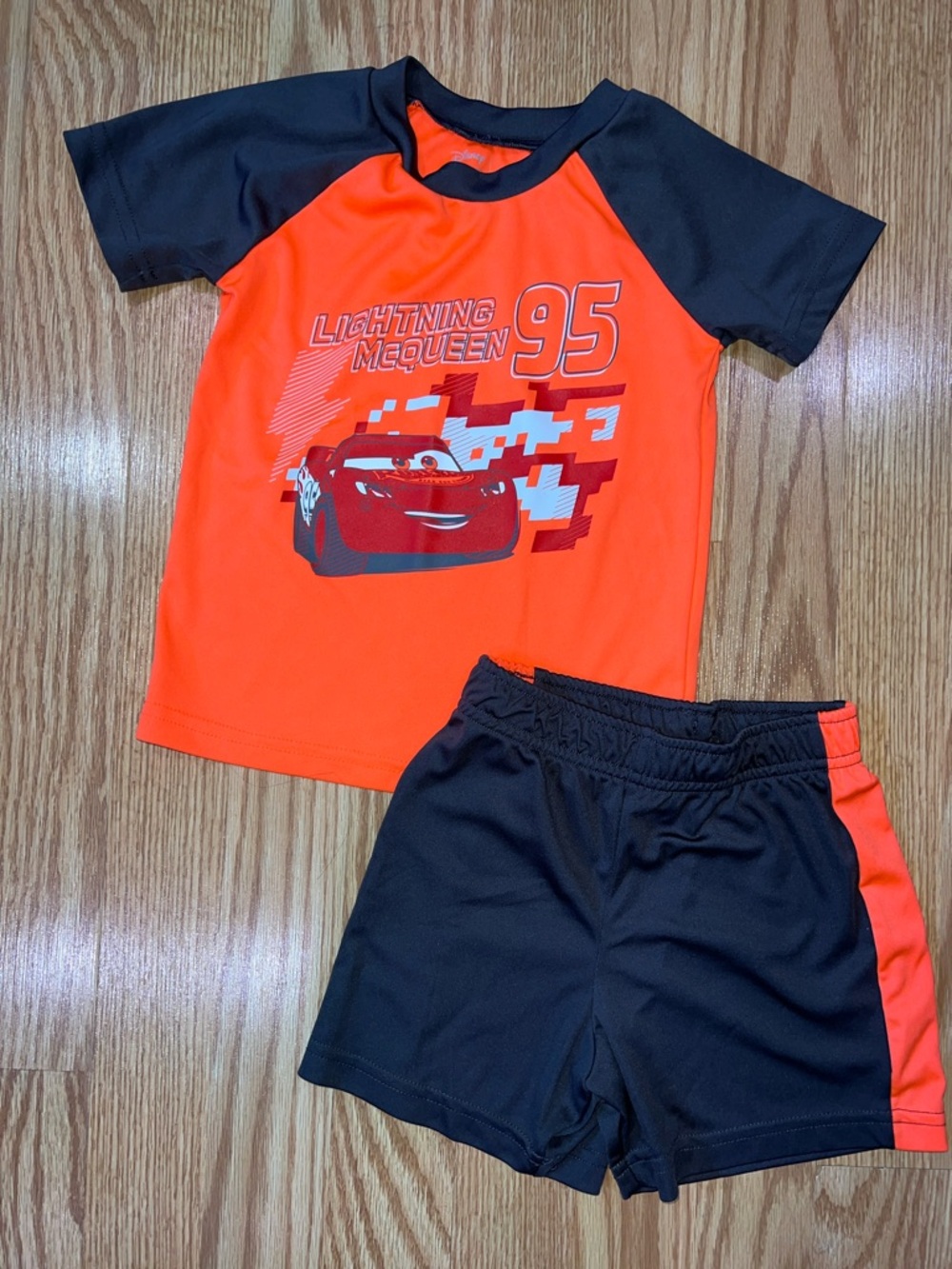 2T Boys Outfit Set Bundle - Picture 9 of 13